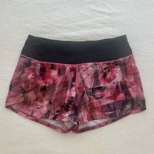 Lululemon Size 4 Shorts